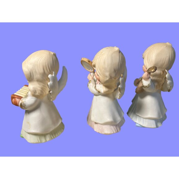 HOMCO Angel Figurine Set - Christmas Decor Musical Instrument Angel Figurines - Picture 8 of 14